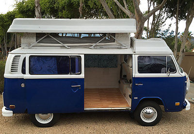 Volkswagen: Bus/Vanagon Riviera Camper 1974 vintage blue white volkswagon bus