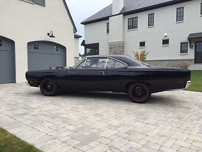 Plymouth: Road Runner 1969 plymouth road runner 440 six pack completely restored