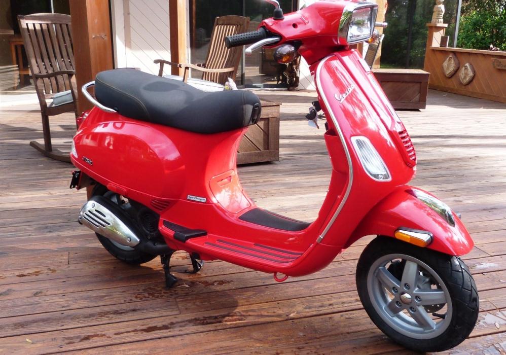 2006 Vespa BV500