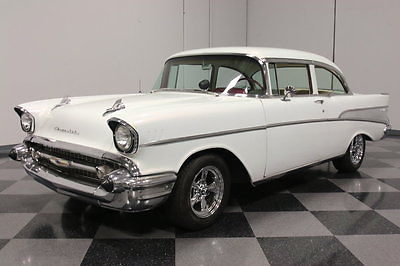 Chevrolet : Bel Air/150/210 WELL-SORTED BEL AIR, PEARL WHITE W/CUSTOM INTERIOR, 350 V8, 5-SPEED, PS, PB!!