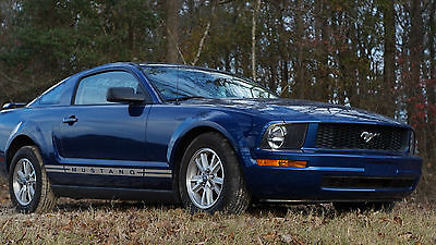 Ford : Mustang Standard Beautiful Blue Mustang - LOW MILEAGE