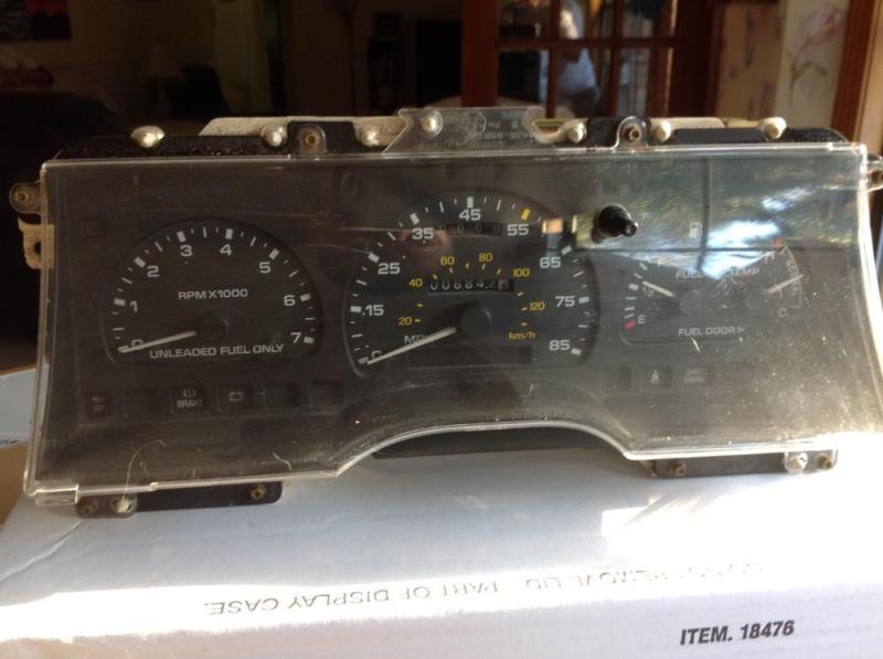 Speedometer and tachometer for 1995 Ford Taurus LX