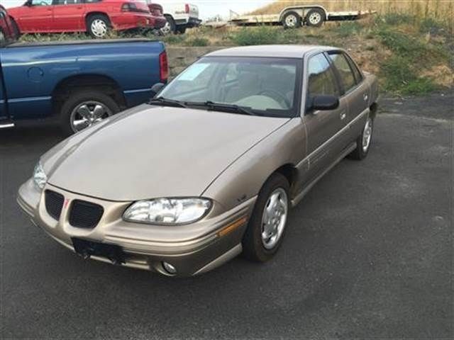 1996 Pontiac Grand Am Sedan SE Sedan 4D, 0