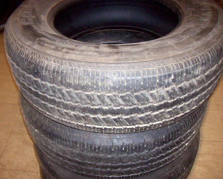 4 USED 2657018 CONTINENTAL ALL SEASON TIRES