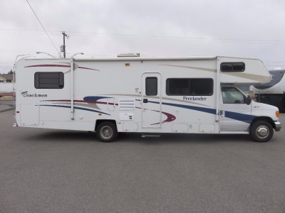 2012 Coachmen FREELANDER 29QBS