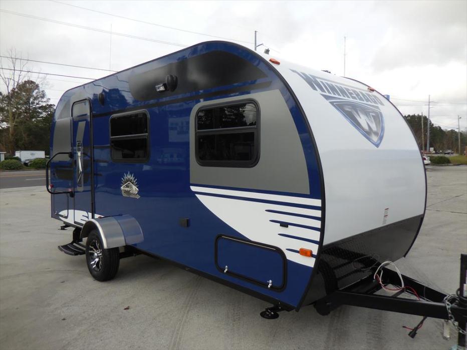 2007 Winnebago VISTA 30B