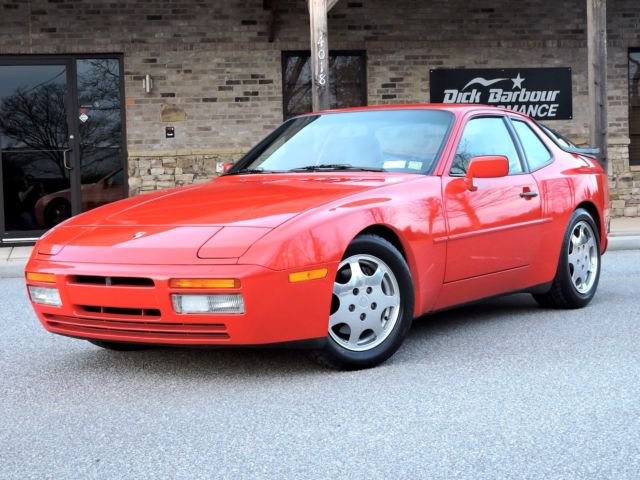 Porsche : 944 Turbo S Original, fully documented, and clean Carfax 951S