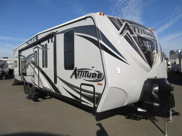 2017 Eclipse ATTITUDE 32IBG GRAY/With Slide Out /160