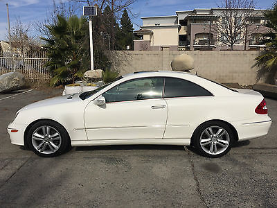 Mercedes-Benz : CLK-Class CLK350 PREMIUM PAMPERED WHITE LADY!  SOUTHERN CALIFORNIA CORROSION FREE ONE OWNER CLEAN CARFAX!