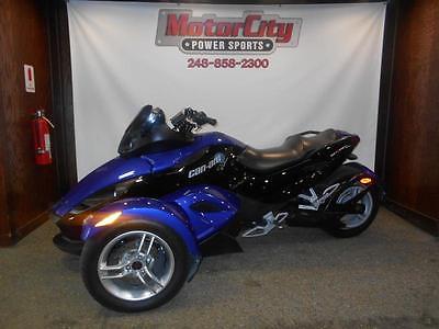Can-Am: SPYDER 2010 can am spyder roadster rs sm 5 motorcycle trike