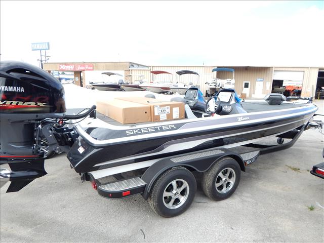 2016 Skeeter SKEETER ZX250