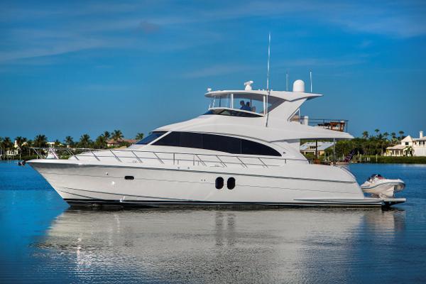 2014 Hatteras 60 Motor Yacht