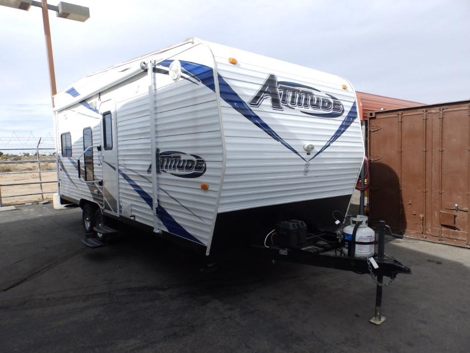2014 Eclipse Recreational Vehicles ATTITUDE 19 FB, FRONT SLEEPER, REAR ELECTRIC BED