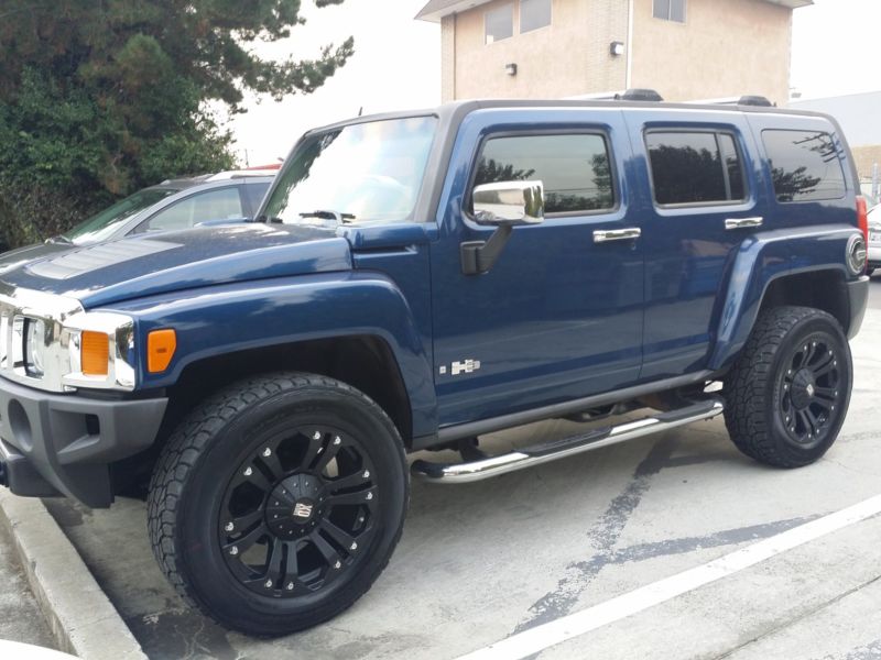 2006 Hummer H3 Base with 20