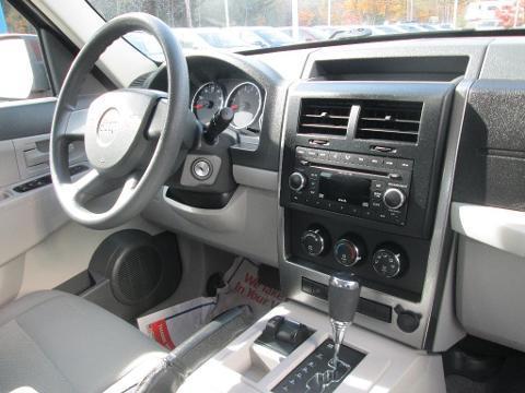 2008 JEEP LIBERTY 4 DOOR SUV