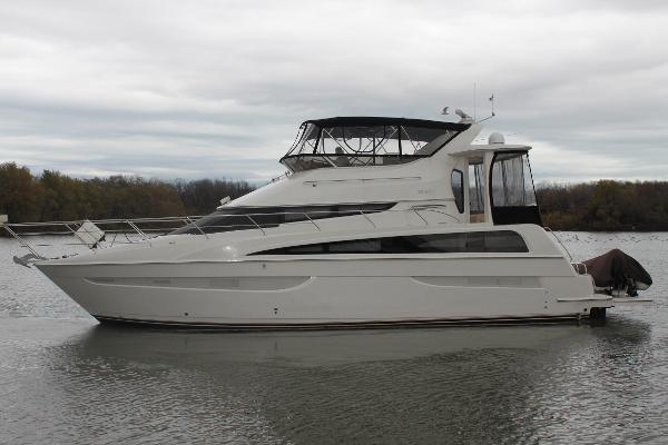 2006 Carver 43 Motor Yacht