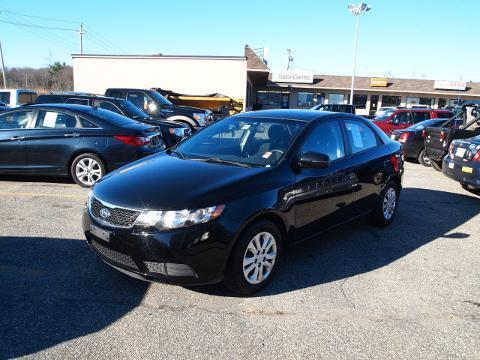 2012 KIA FORTE 4 DOOR SEDAN