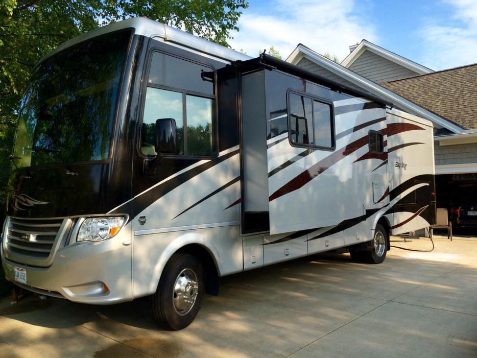 2007 Newmar Kountry Star 3916