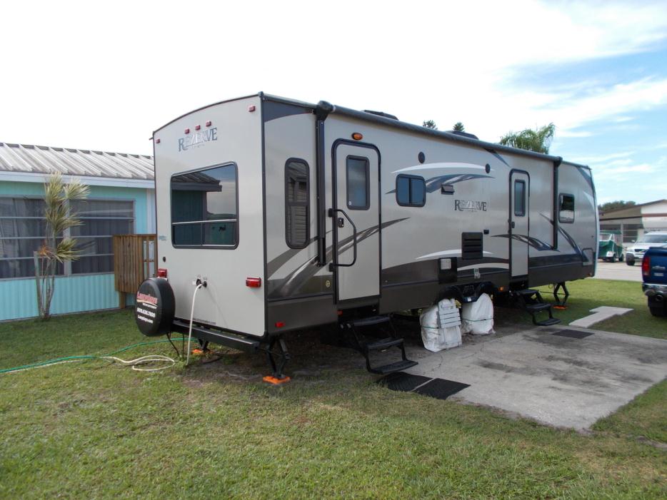 2011 Crossroads Cruiser Patriot 305 ES