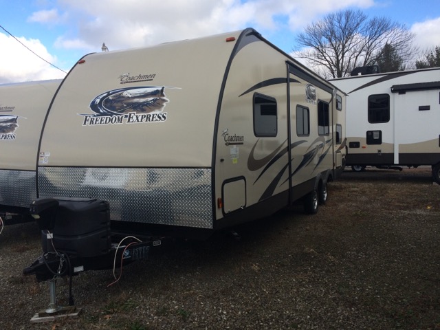 2016 Freedom Express 276RKDS