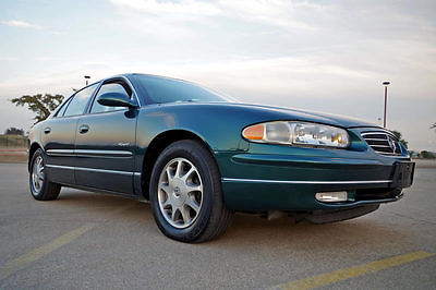 Buick : Regal LS 1998 buick regal ls sedan only 50 k miles leather cd player 16 alloy wheels