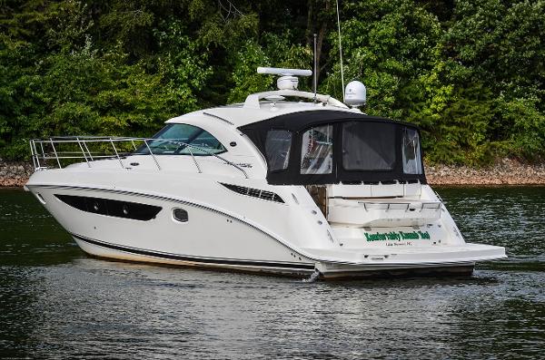 2013 Sea Ray 410 Sundancer