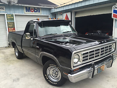 Dodge : Other Pickups D100 1976 dodge truck d 100 short bed factory 400 c i d 100