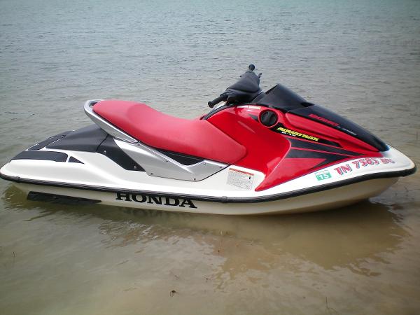 2004 Honda AQUATRAX R-12