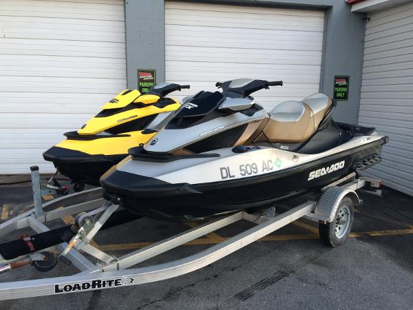 2009 Sea-Doo pair of GTX Limited iS 255