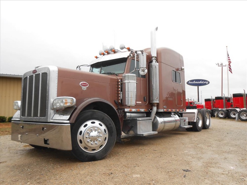 2008 Peterbilt 389