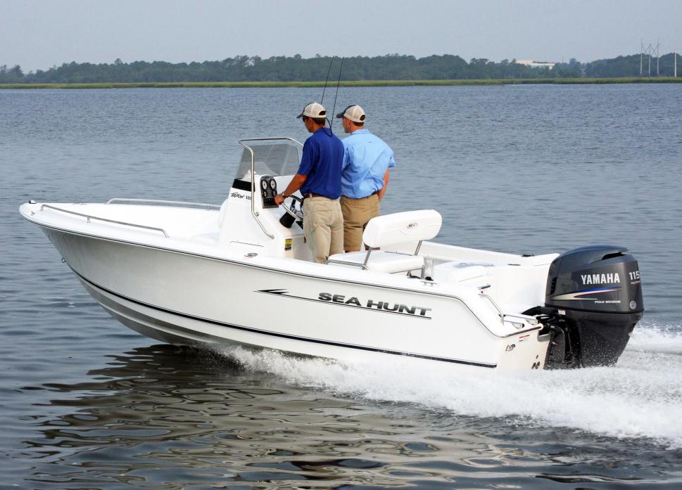 2016 Sea Hunt Triton 188