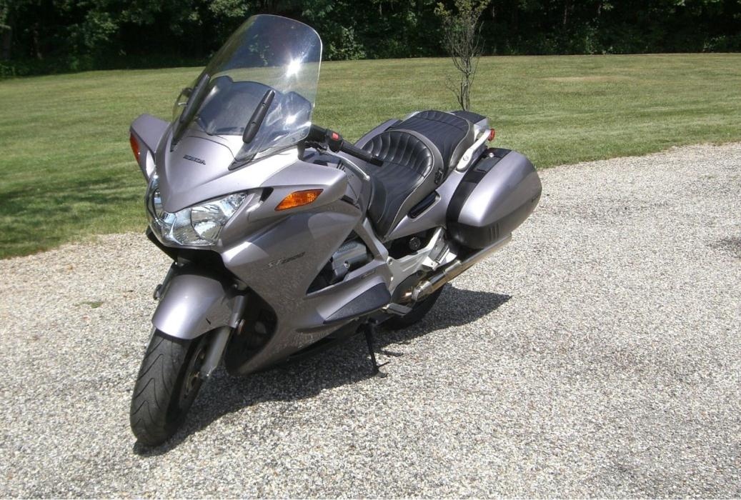 2010 Honda GOLD WING AUDIO COMFORT NAVIGATION