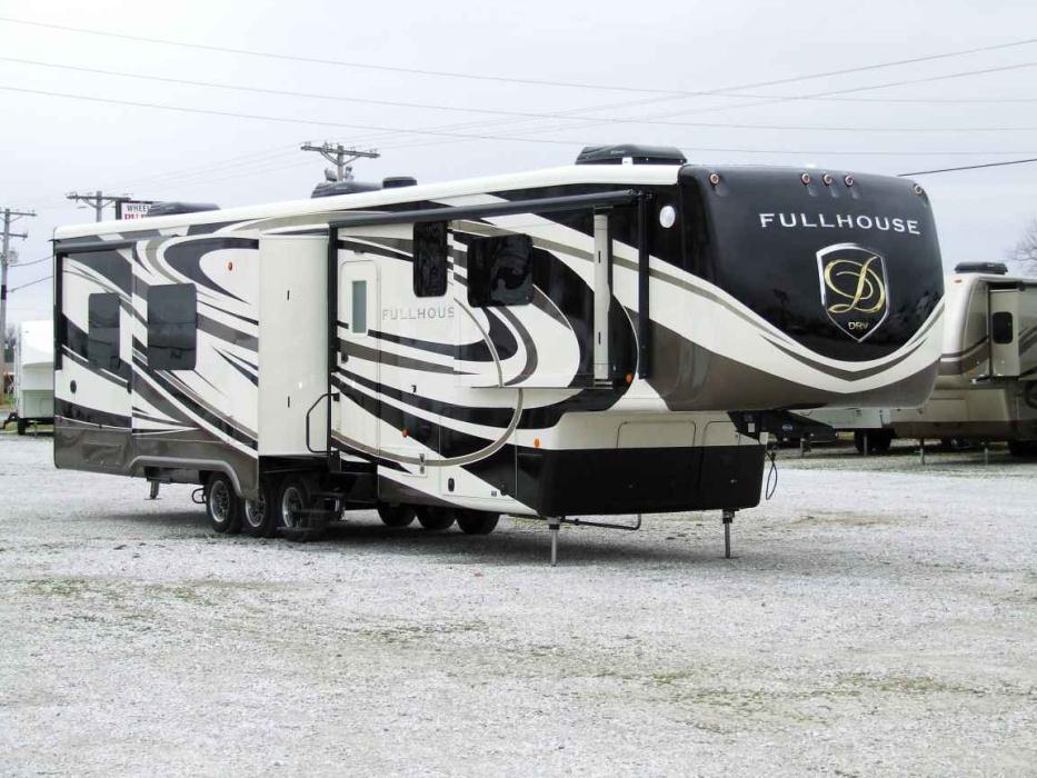 2016 DRV LUXURY SUITES Full House LX450