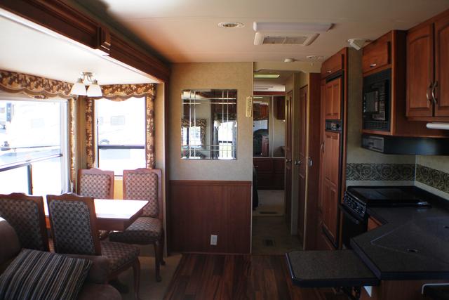 2008 Holiday Rambler Presidential 34SKD