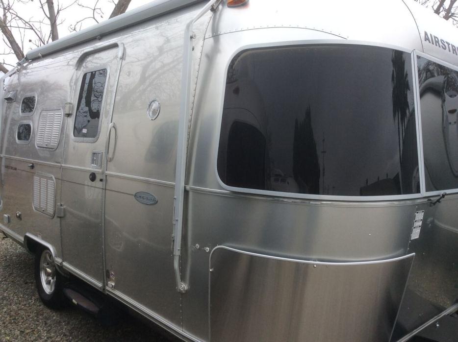 2011 Airstream FLYING CLOUD 20