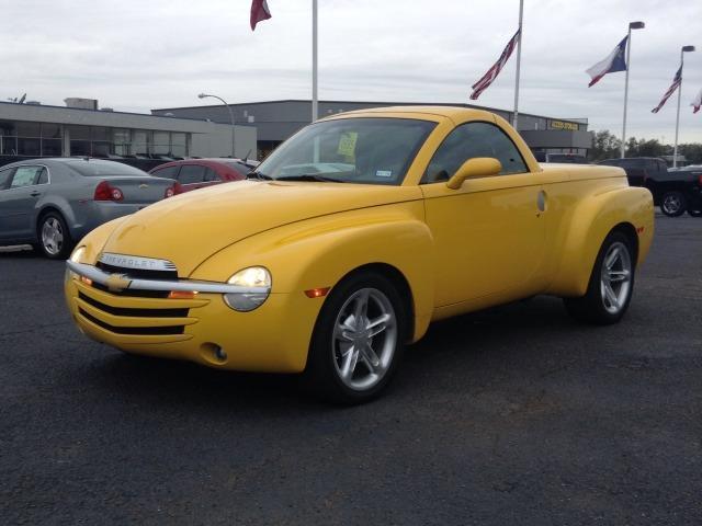 2004 Chevrolet SSR Regular Cab Pickup Reg Cab 116.0 WB LS