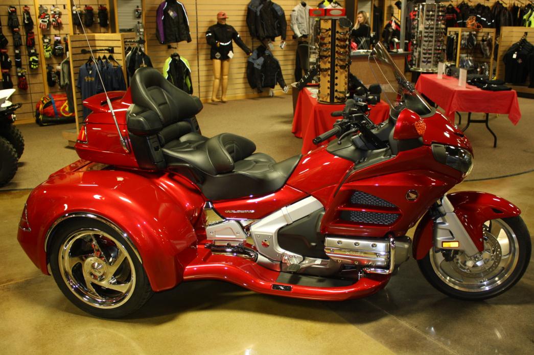 2016 Honda CALIFORNIA SIDE CAR GOLD WING Trike
