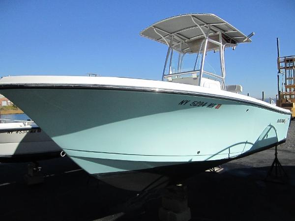 2011 Sailfish 218CC