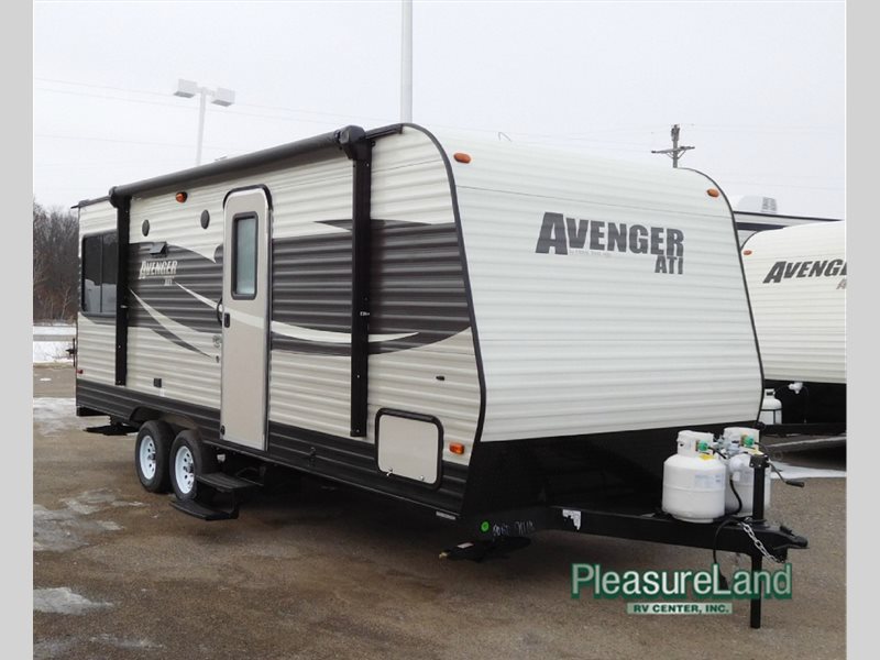 2011 Prime Time TRACER 3150BHD