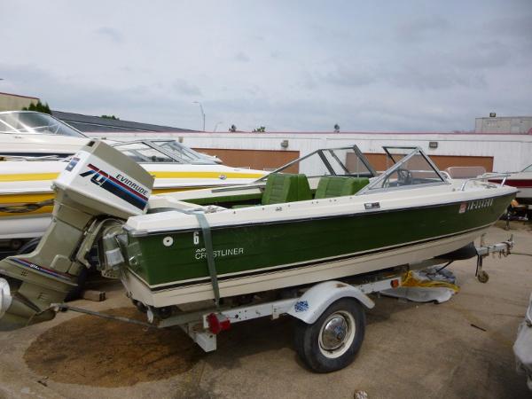 1977 Crestliner 1977 MUSKIE 550