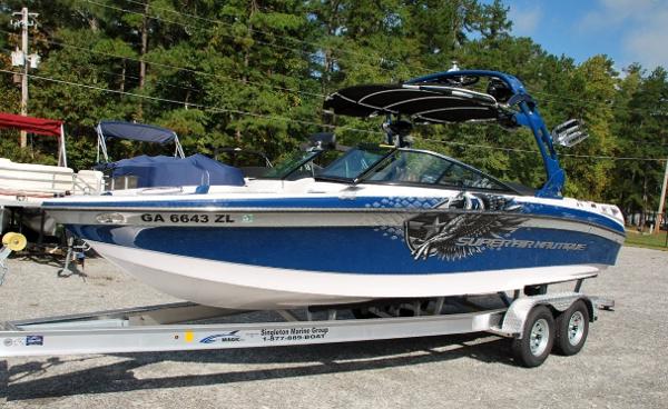 2011 Correct Craft Nautique 230 Team