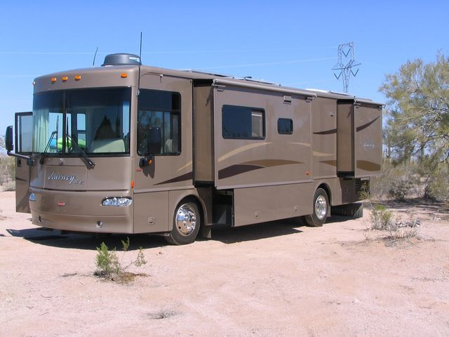 2007 Winnebago Journey 34H