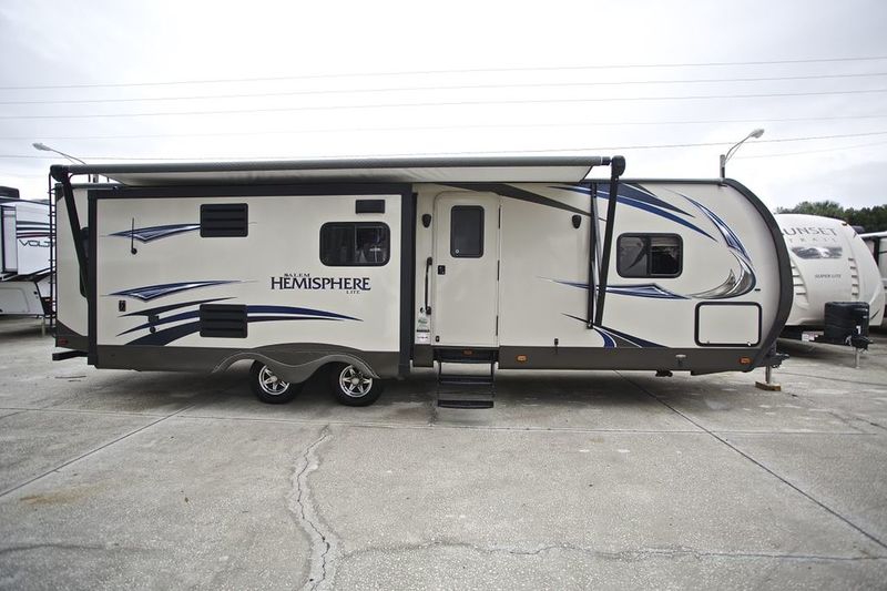 2015 Forest River Legacy SR 340 340BH
