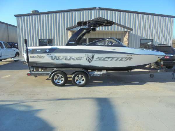 2008 Malibu Wakesetter 21 XTi