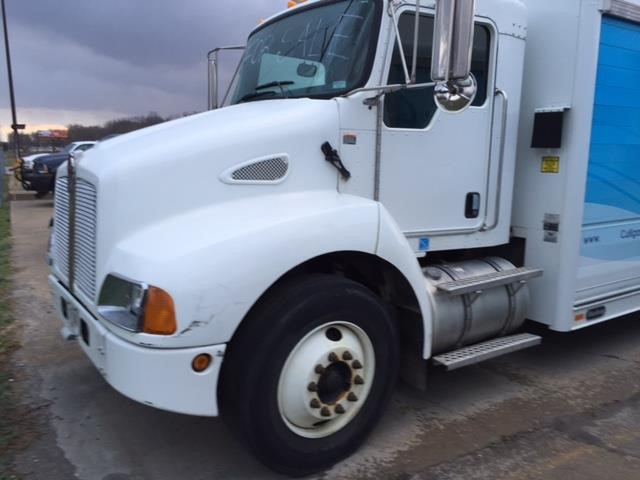 2008 Kenworth T300