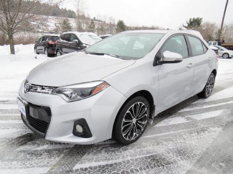 2014 TOYOTA COROLLA FRONT