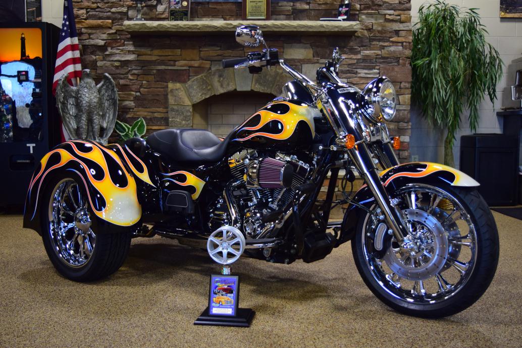 2015 Harley-Davidson FLRT - FREEWHEELER