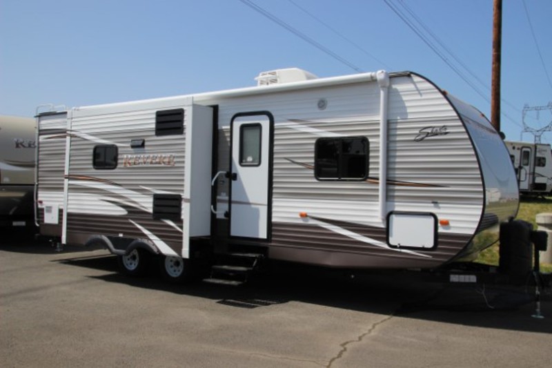 2016 Shasta Revere 27KS