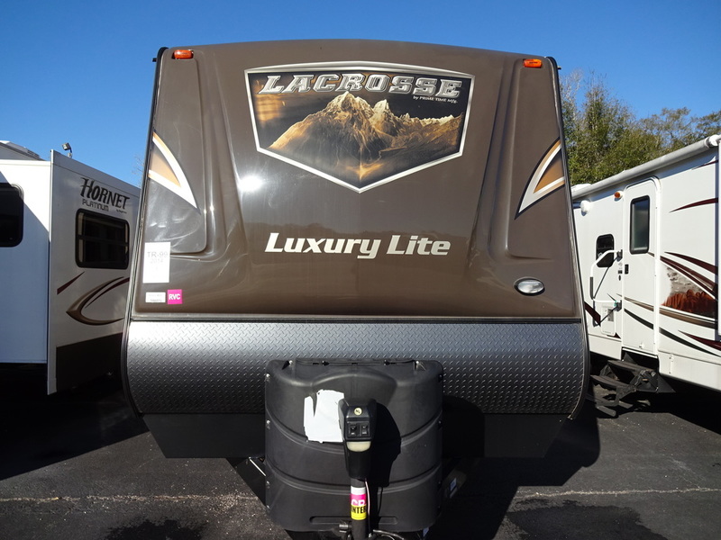 2014 Lacrosse FOREST RIVER 327