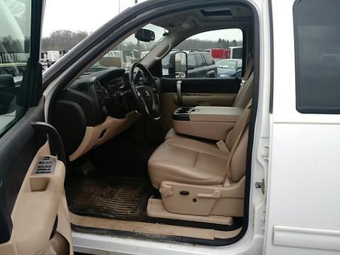 2008 GMC SIERRA 2500HD 4 DOOR CREW CAB TRUCK